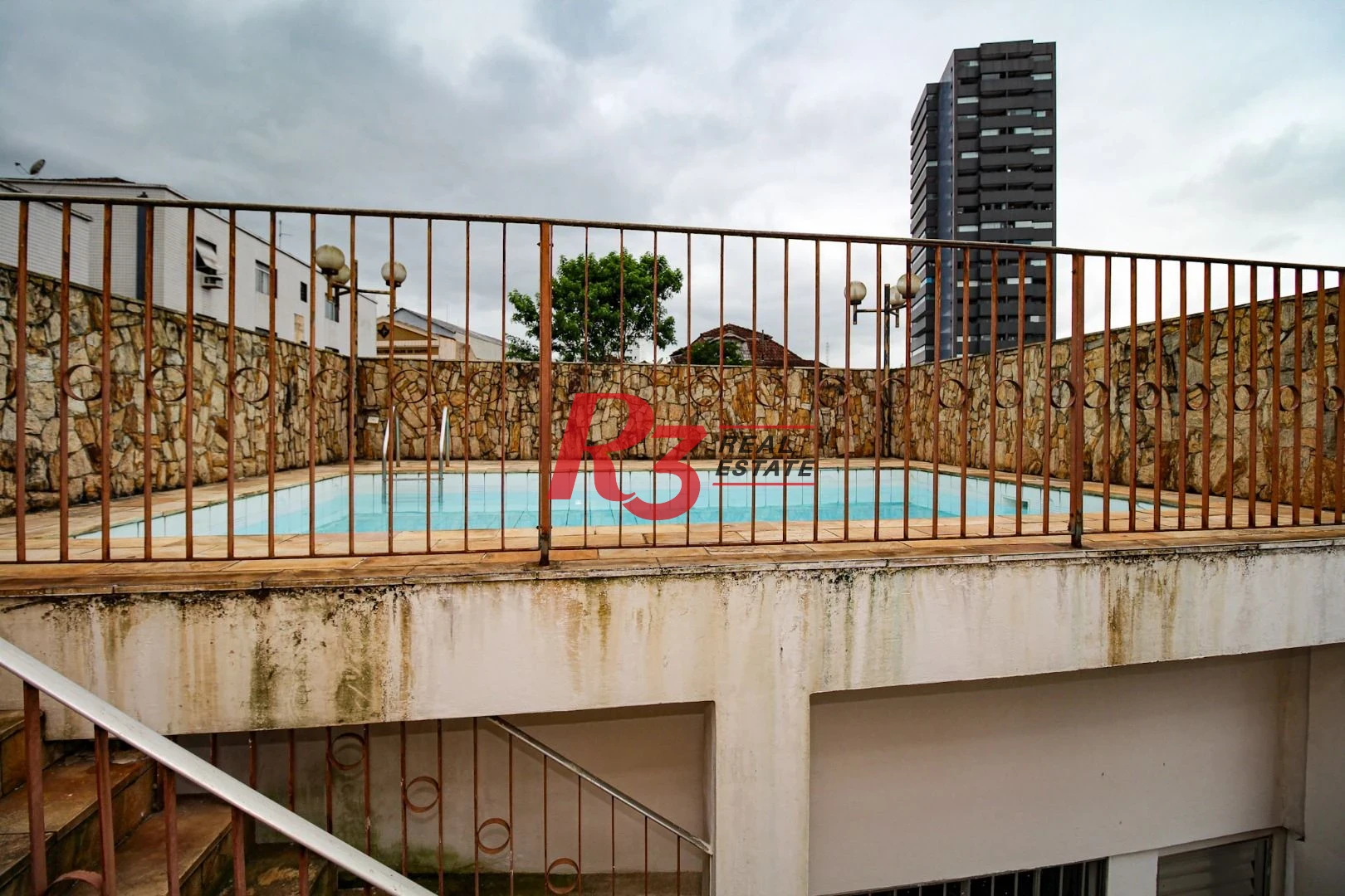 Sobrado à venda, 350 m² por R$ 1.450.000,00 - Encruzilhada - Santos/SP
