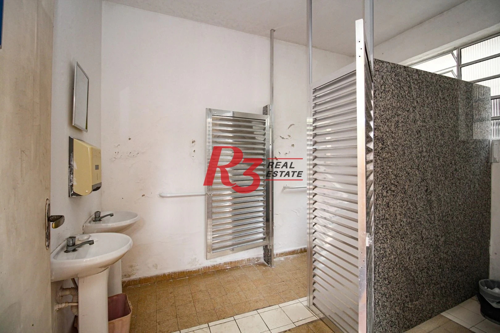 Sobrado à venda, 350 m² por R$ 1.450.000,00 - Encruzilhada - Santos/SP