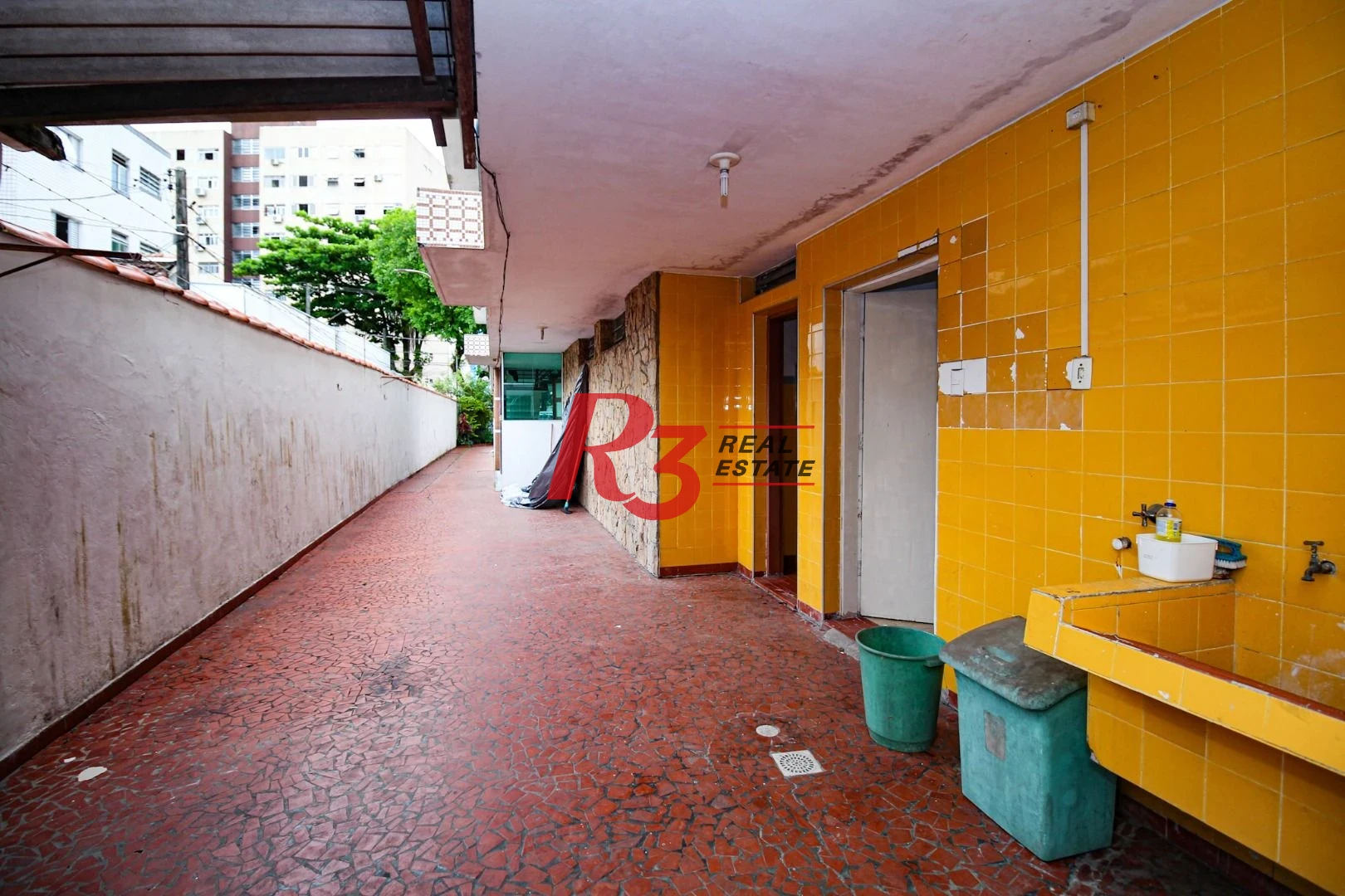 Sobrado à venda, 350 m² por R$ 1.450.000,00 - Encruzilhada - Santos/SP