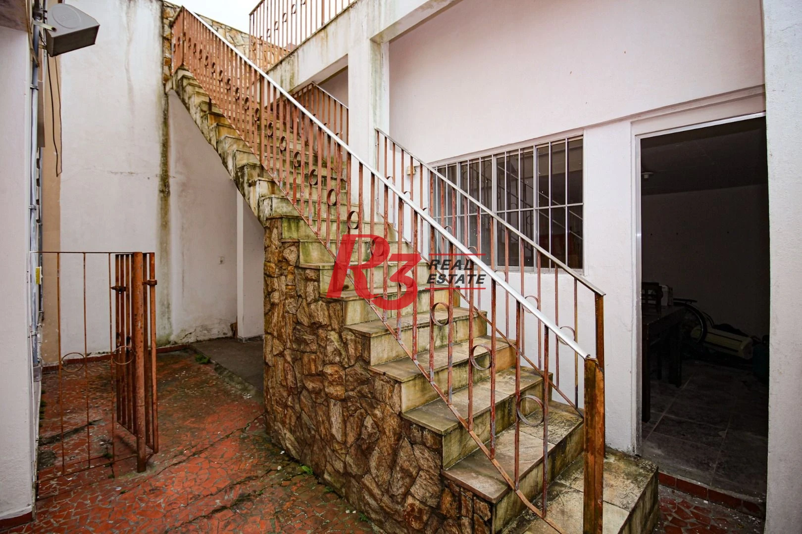Sobrado à venda, 350 m² por R$ 1.450.000,00 - Encruzilhada - Santos/SP