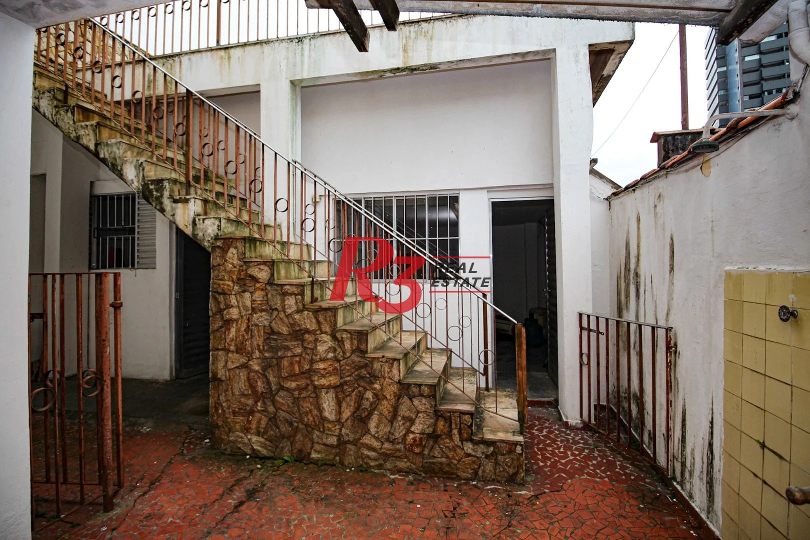 Sobrado à venda, 350 m² por R$ 1.450.000,00 - Encruzilhada - Santos/SP