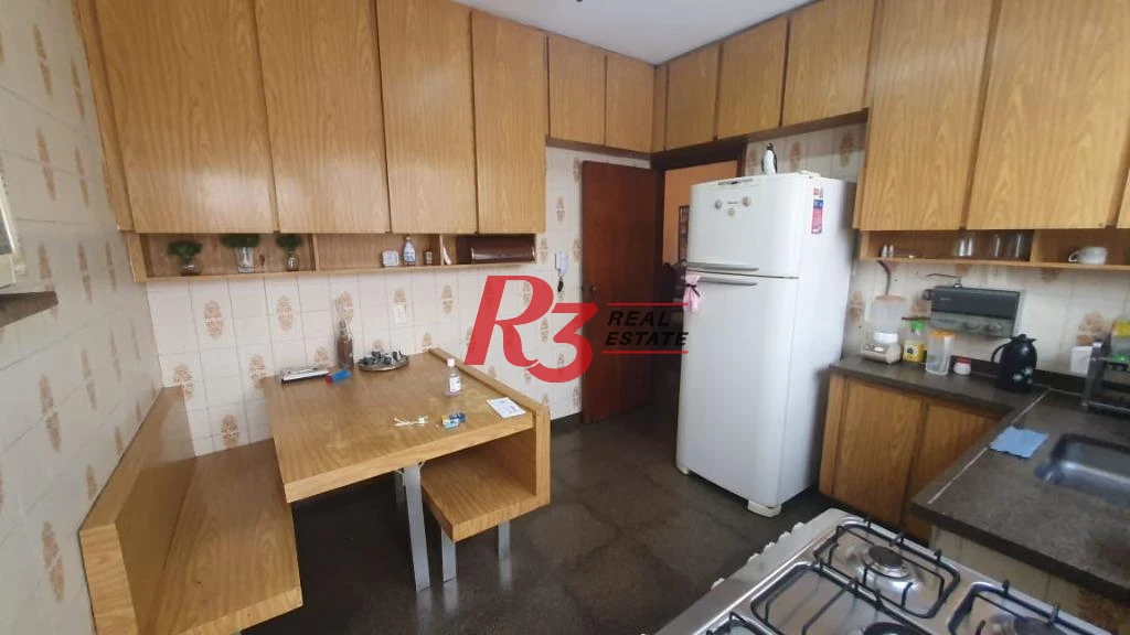 Sobrado com 4 dormitórios para alugar, 370 m² - Embaré - Santos/SP