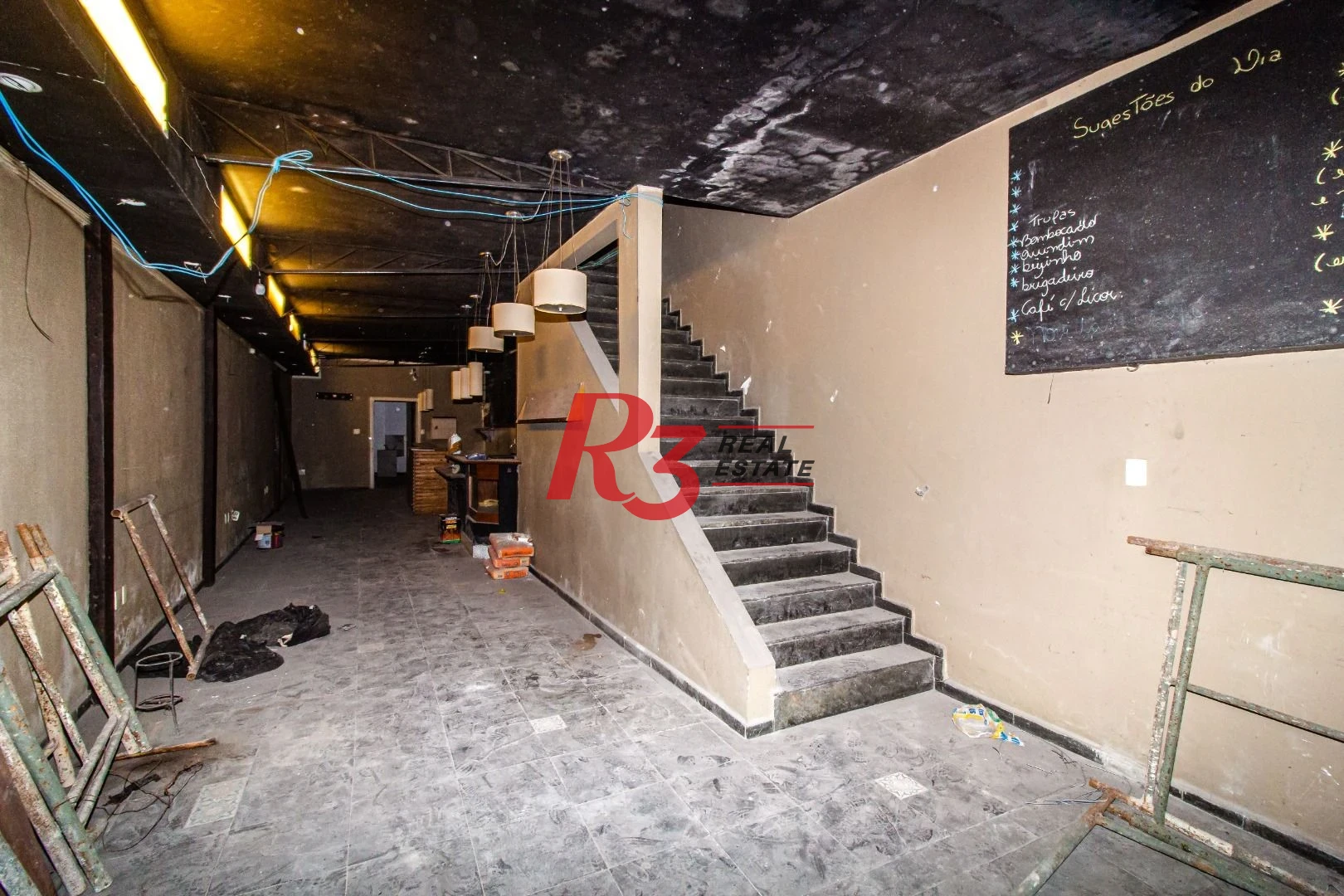 Loja para venda  com 250 m²  - Centro - Santos/SP