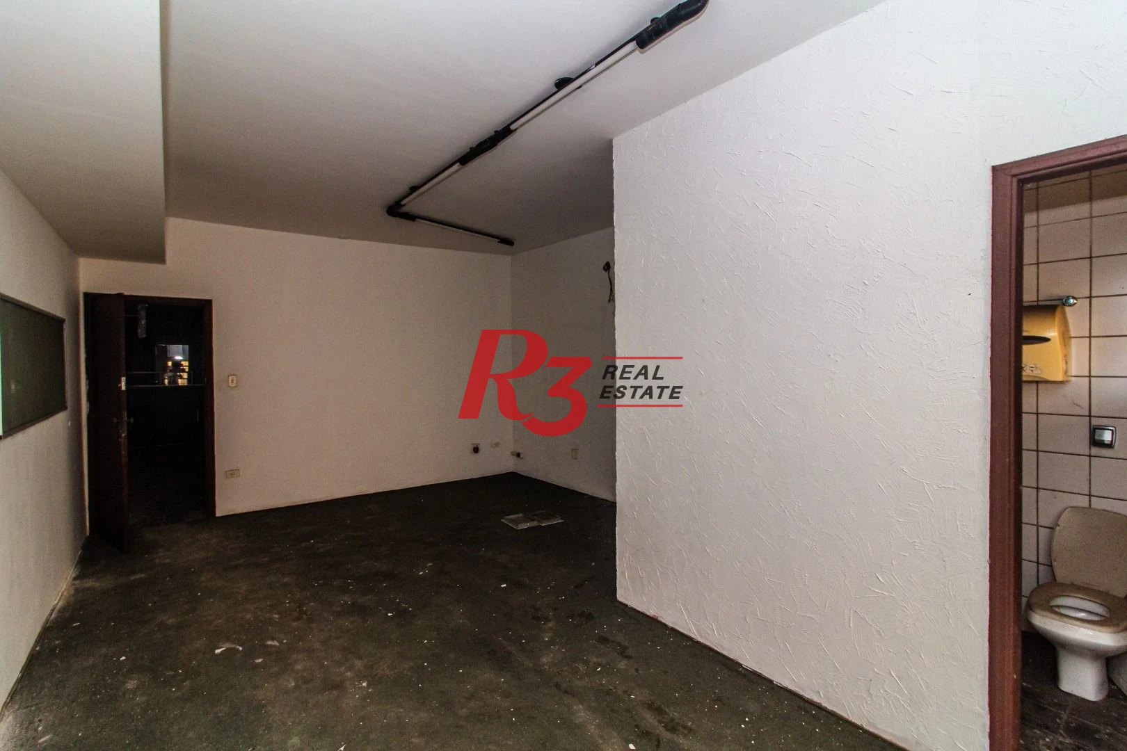 Loja para venda  com 250 m²  - Centro - Santos/SP