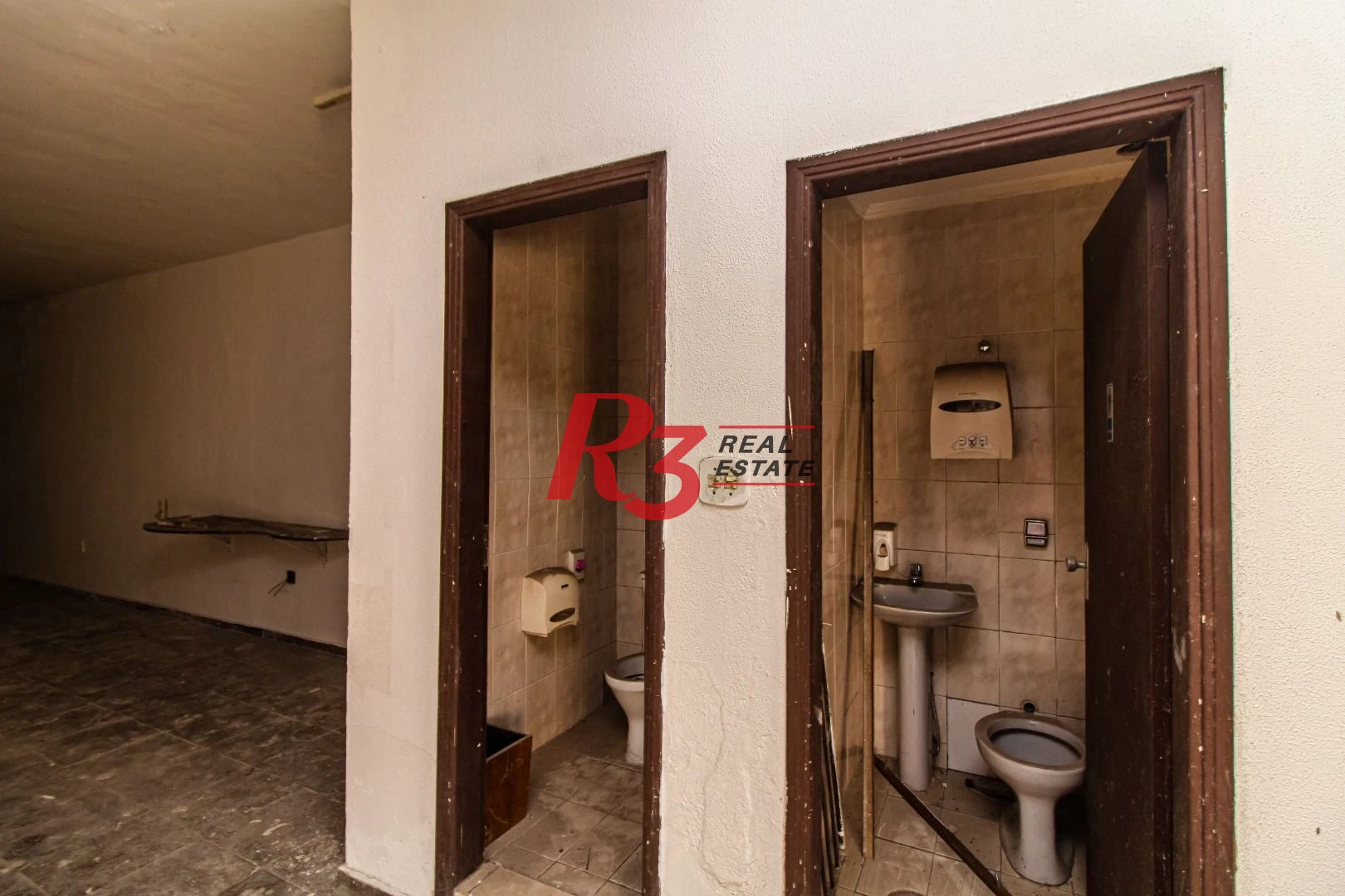 Loja para venda  com 250 m²  - Centro - Santos/SP