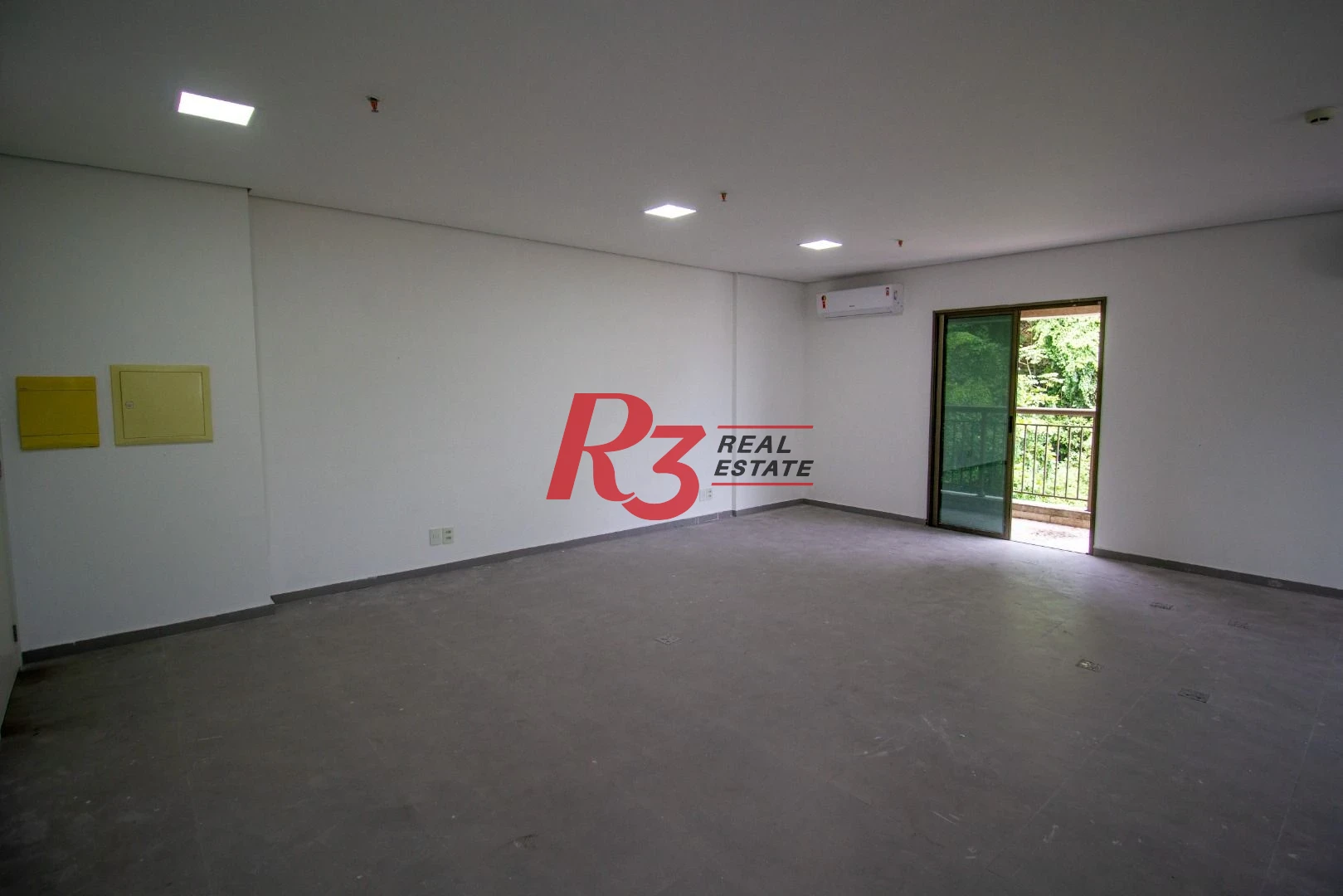 Sala à venda, 66 m² por R$ 319.990,00 - Valongo - Santos/SP
