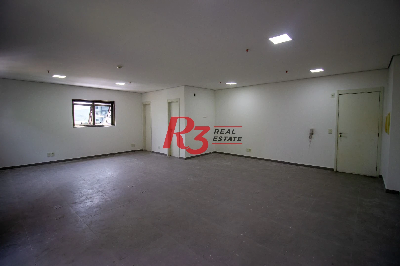 Sala à venda, 66 m² por R$ 319.990,00 - Valongo - Santos/SP