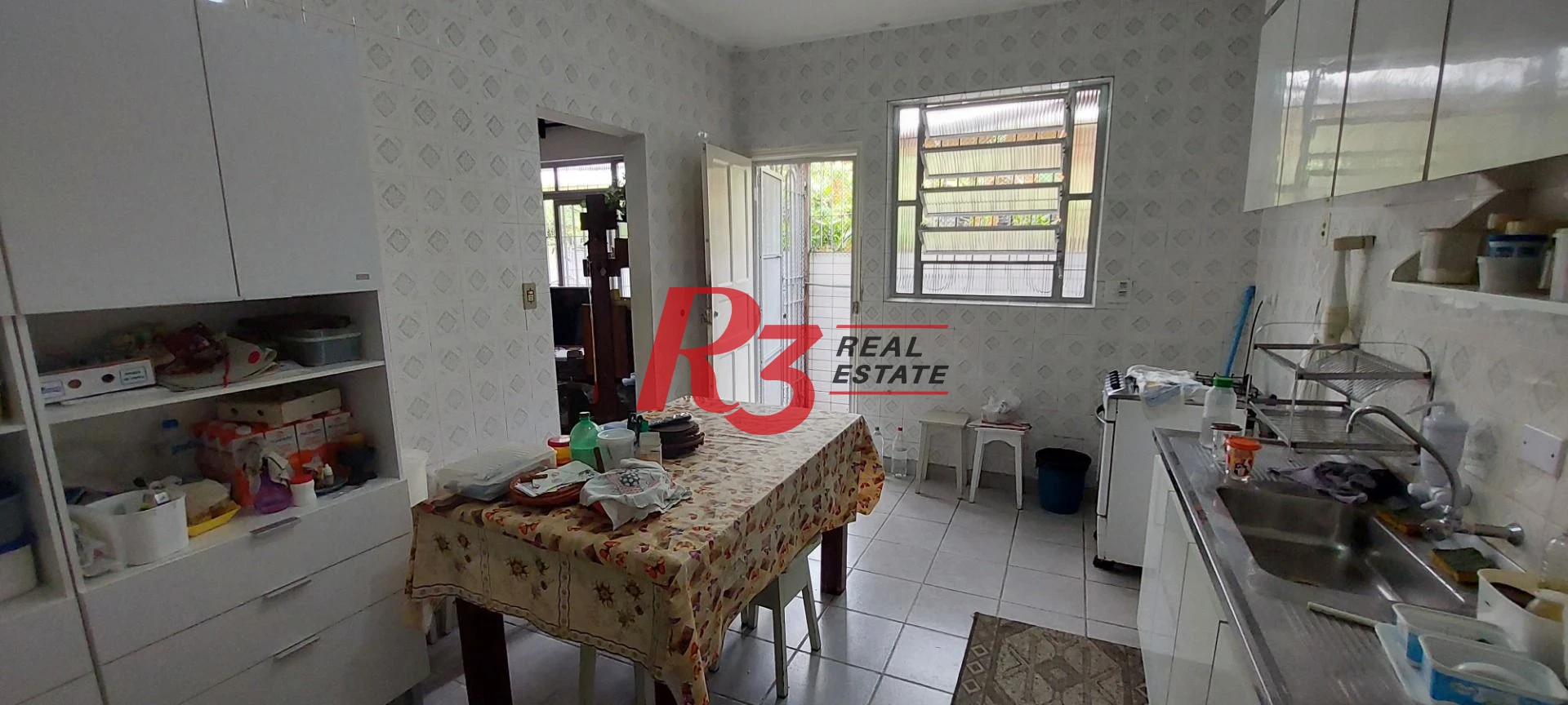 Sobrado com 3 dormitórios à venda, 160 m² - Vila Cascatinha - São Vicente/SP