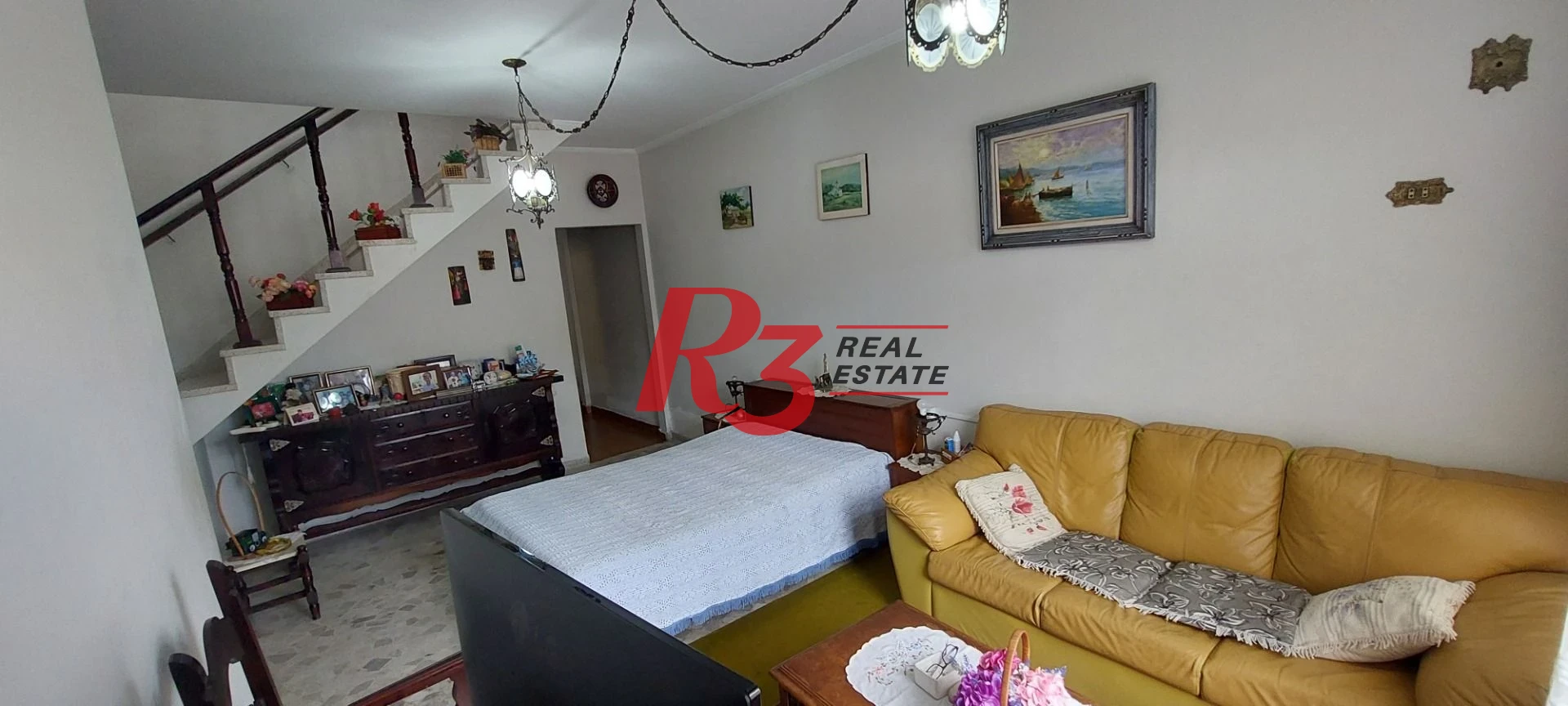Sobrado com 3 dormitórios à venda, 160 m² - Vila Cascatinha - São Vicente/SP