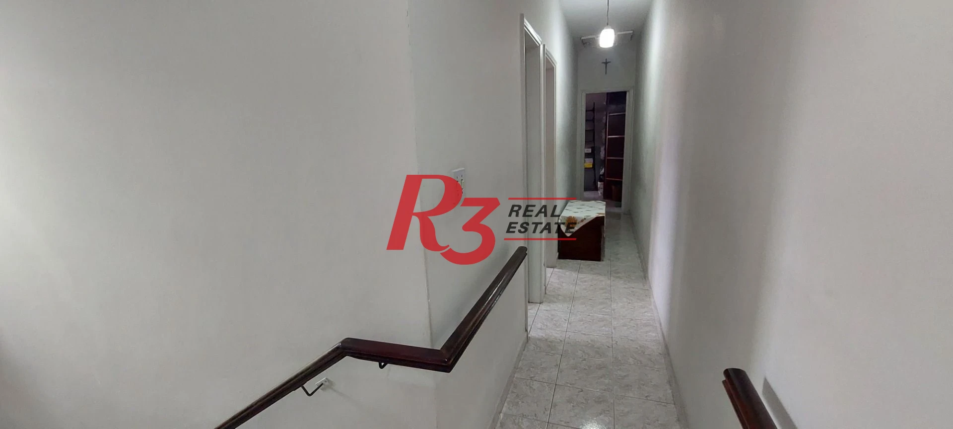 Sobrado com 3 dormitórios à venda, 160 m² - Vila Cascatinha - São Vicente/SP