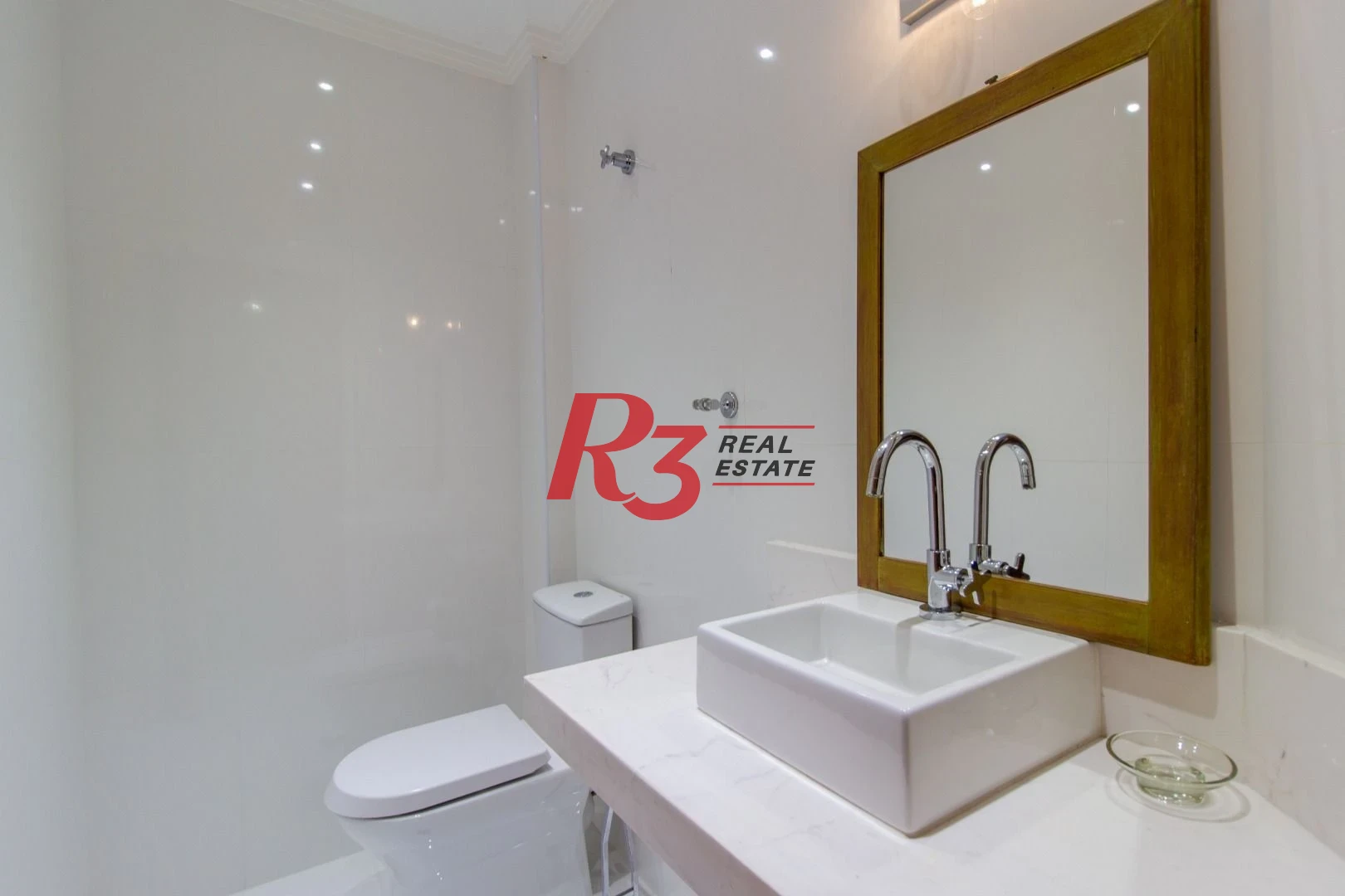 Apartamento com 4 dormitórios à venda, 150 m² - Gonzaga - Santos/SP