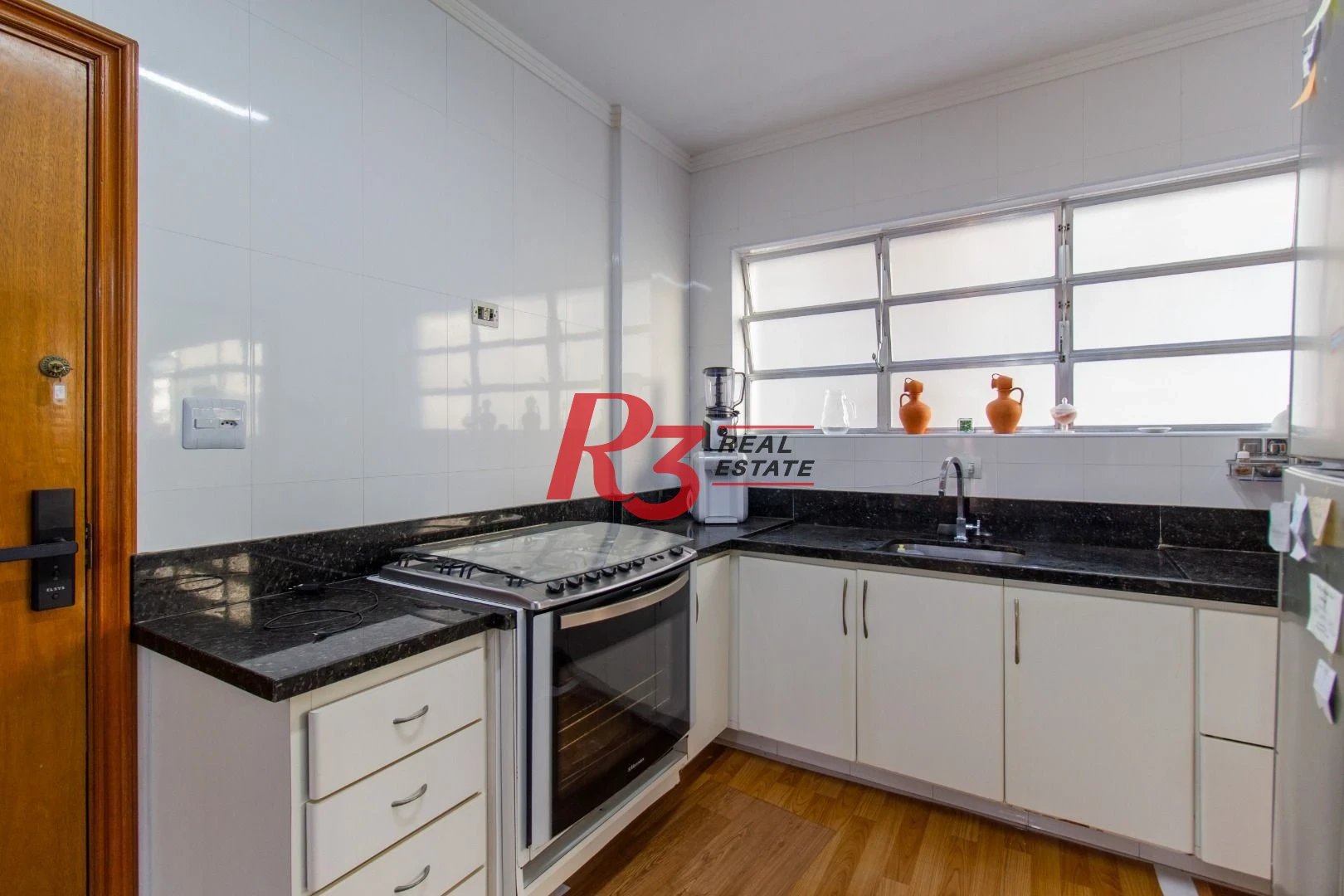 Apartamento com 4 dormitórios à venda, 150 m² - Gonzaga - Santos/SP