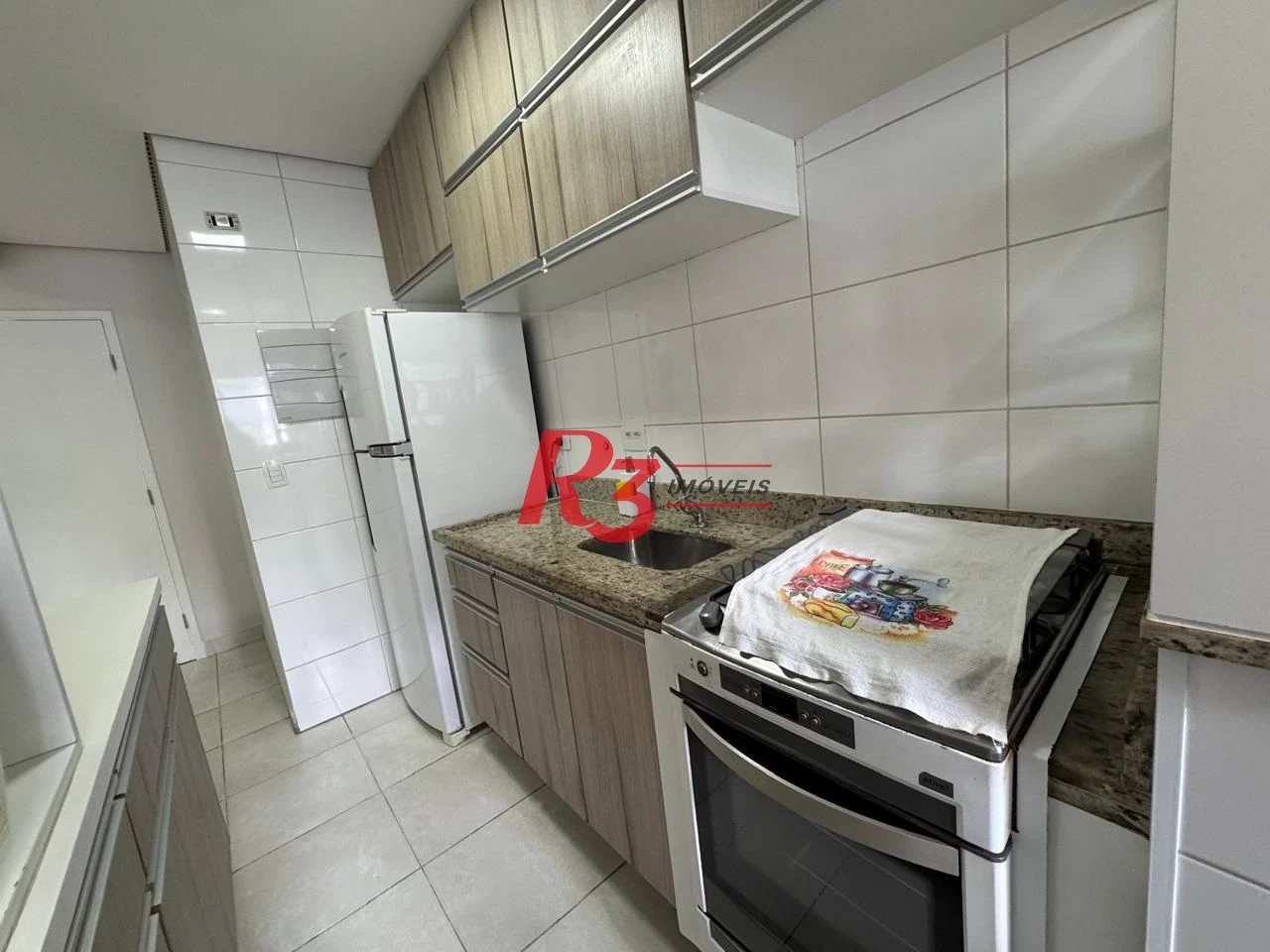 Apartamento com 1 dormitório para alugar, 50 m² por R$ 5.800,00/mês - Gonzaga - Santos/SP