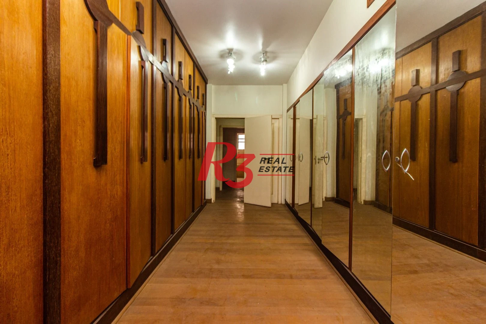 Apartamento com 5 dormitórios à venda, 532 m² - Gonzaga - Santos/SP