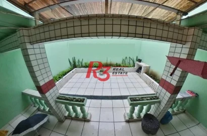 Loja de 511 mts 2 para locação no Centro de São Vicente.