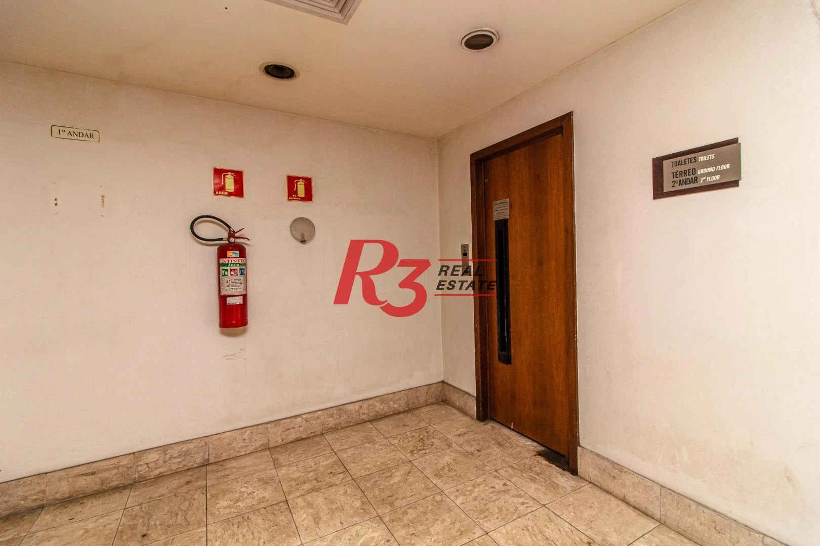 Prédio, 2000 m² - venda por R$ 12.000.000,00 ou aluguel por R$ 70.000,00/mês - Centro - Santos/SP
