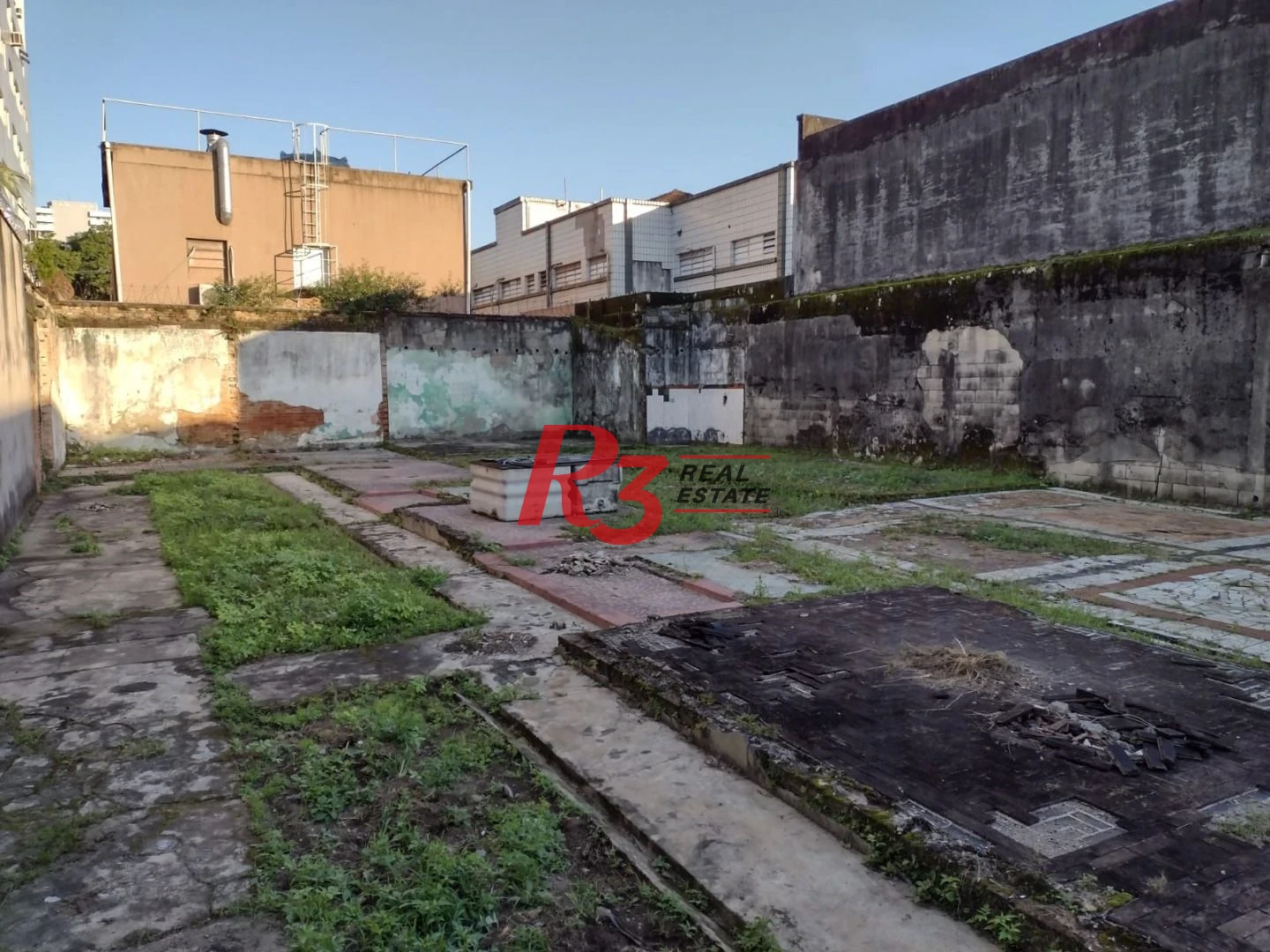 Galpão para alugar, 232 m² - Vila Matias - Santos/SP