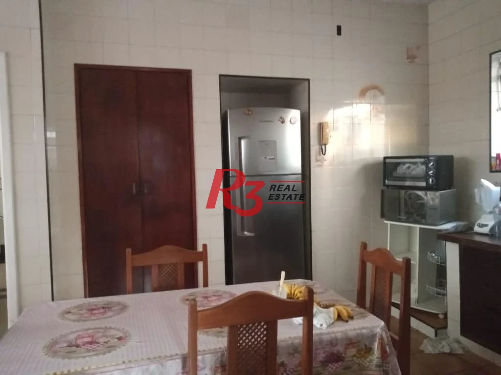 Sobrado com 3 dormitórios à venda, 307 m²  - Boqueirão - Santos/SP