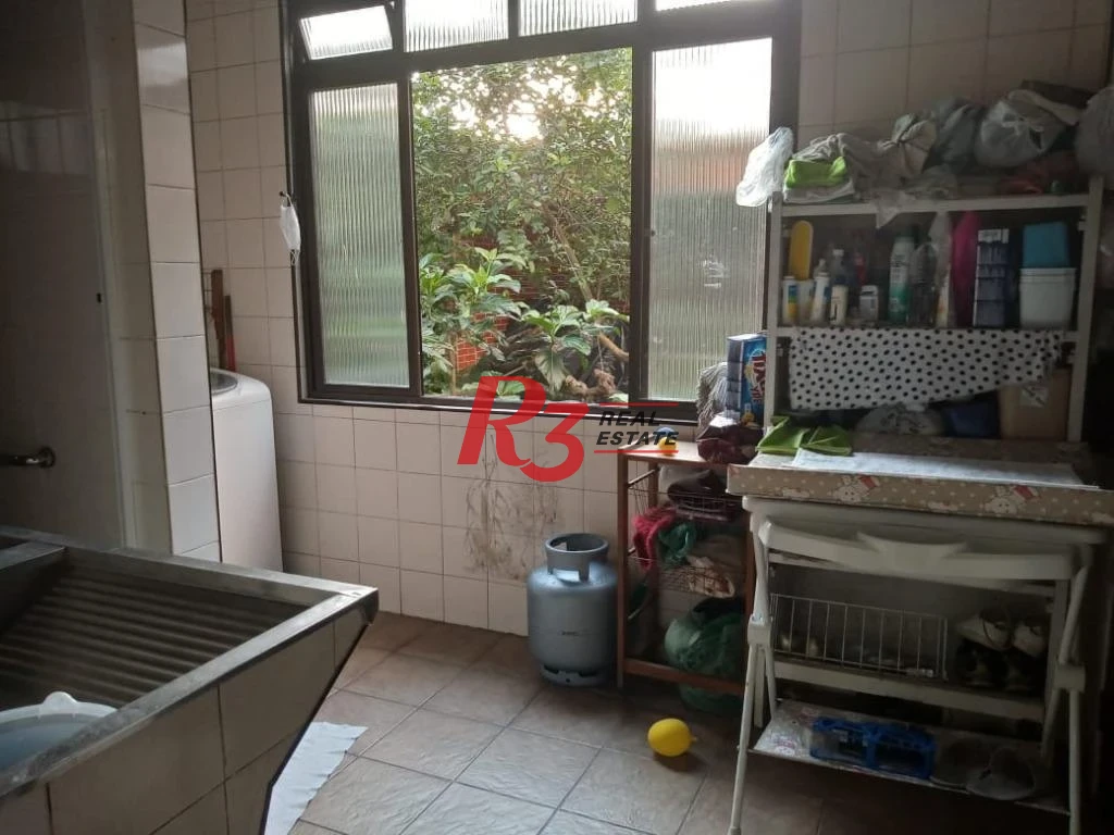 Sobrado com 3 dormitórios à venda, 307 m²  - Boqueirão - Santos/SP