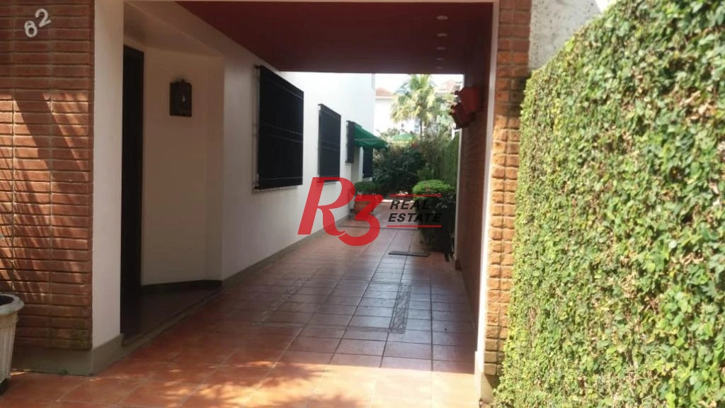 Sobrado com 3 dormitórios à venda, 275 m² - Embaré - Santos/SP
