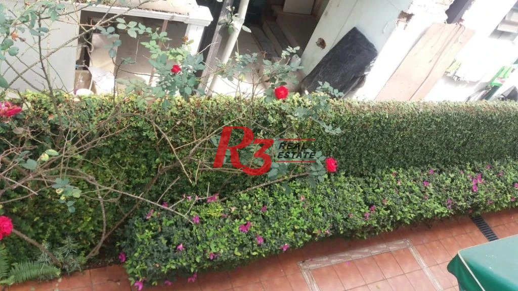 Sobrado com 3 dormitórios à venda, 275 m² - Embaré - Santos/SP