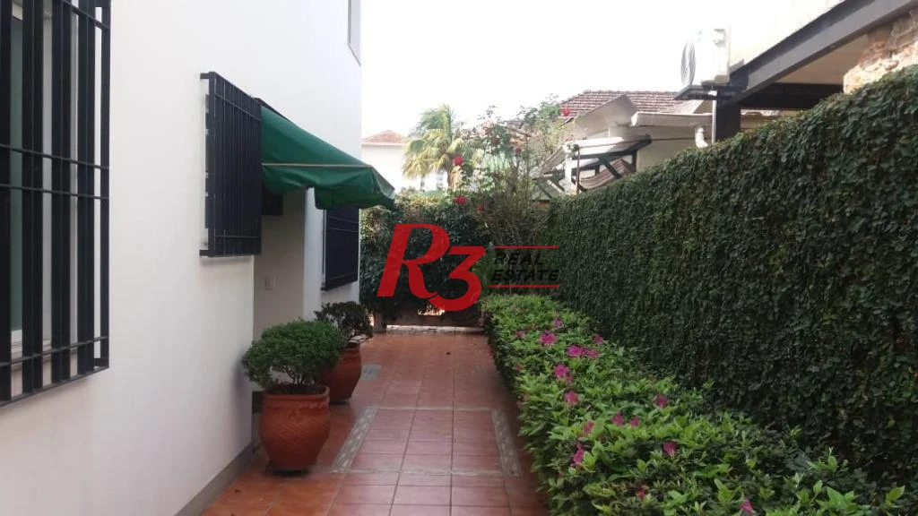 Sobrado com 3 dormitórios à venda, 275 m² - Embaré - Santos/SP