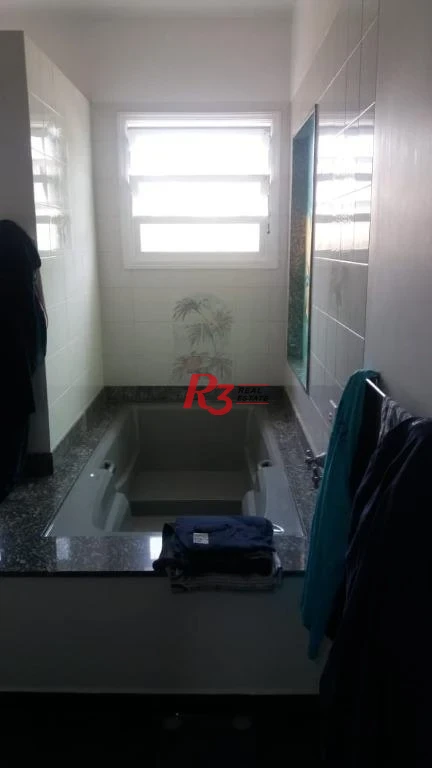 Sobrado com 3 dormitórios à venda, 275 m² - Embaré - Santos/SP