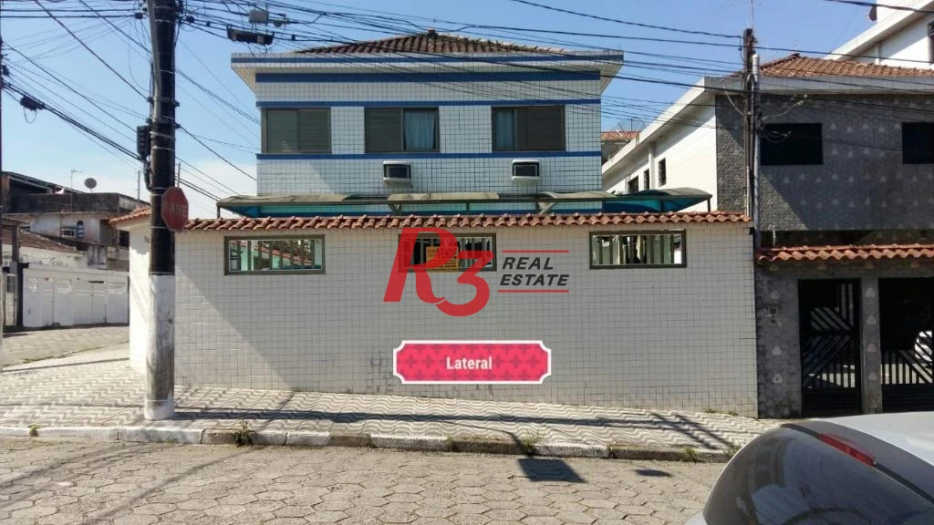 Sobrado com 3 dormitórios à venda, 118 m² por R$ 600.000,00 - Centro - São Vicente/SP