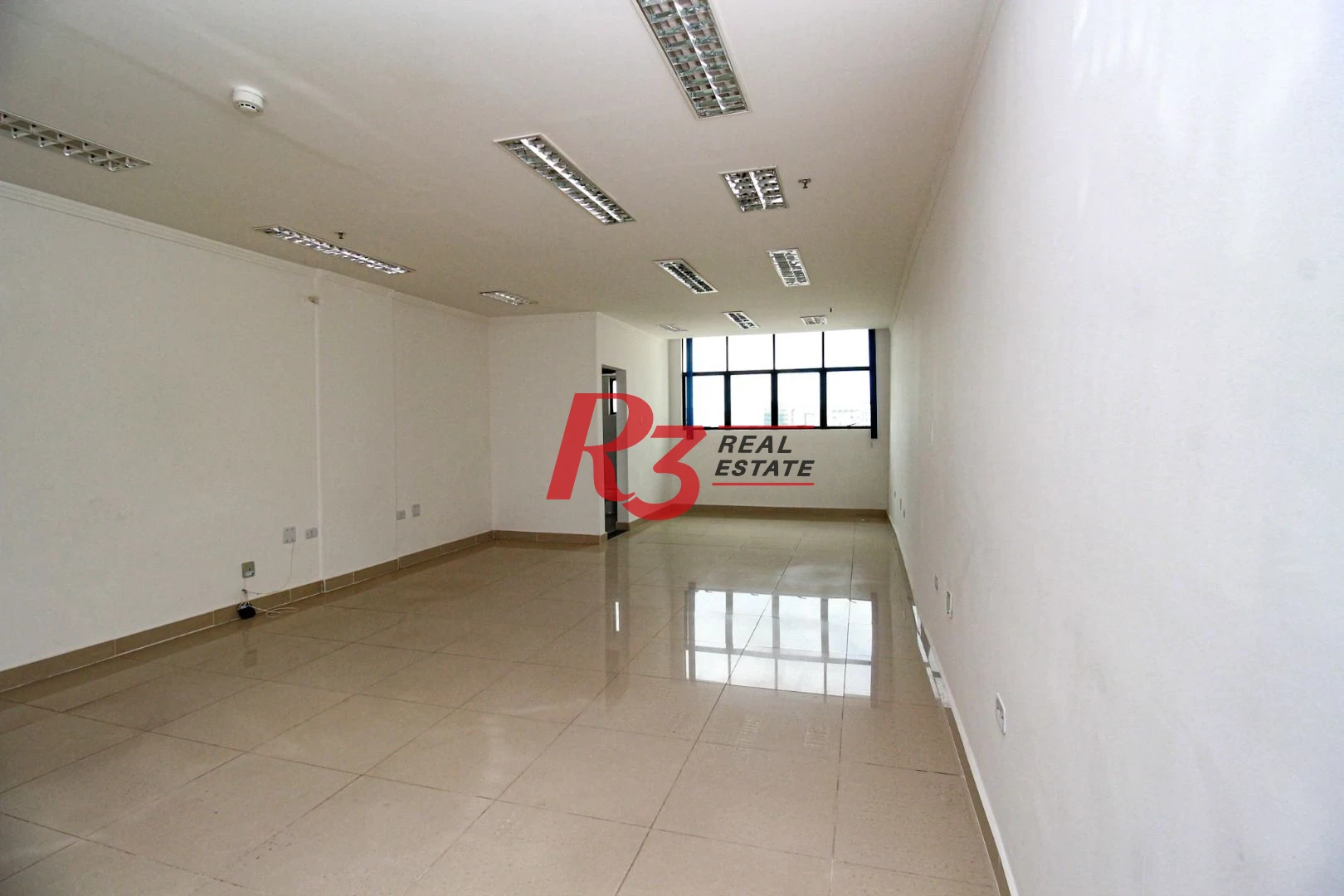 Sala para alugar, 65 m²  - Centro - Santos/SP