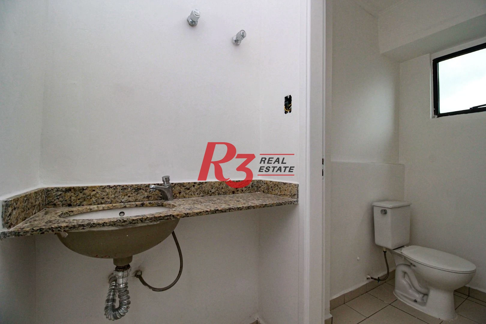 Sala para alugar, 90 m²  - Centro - Santos/SP