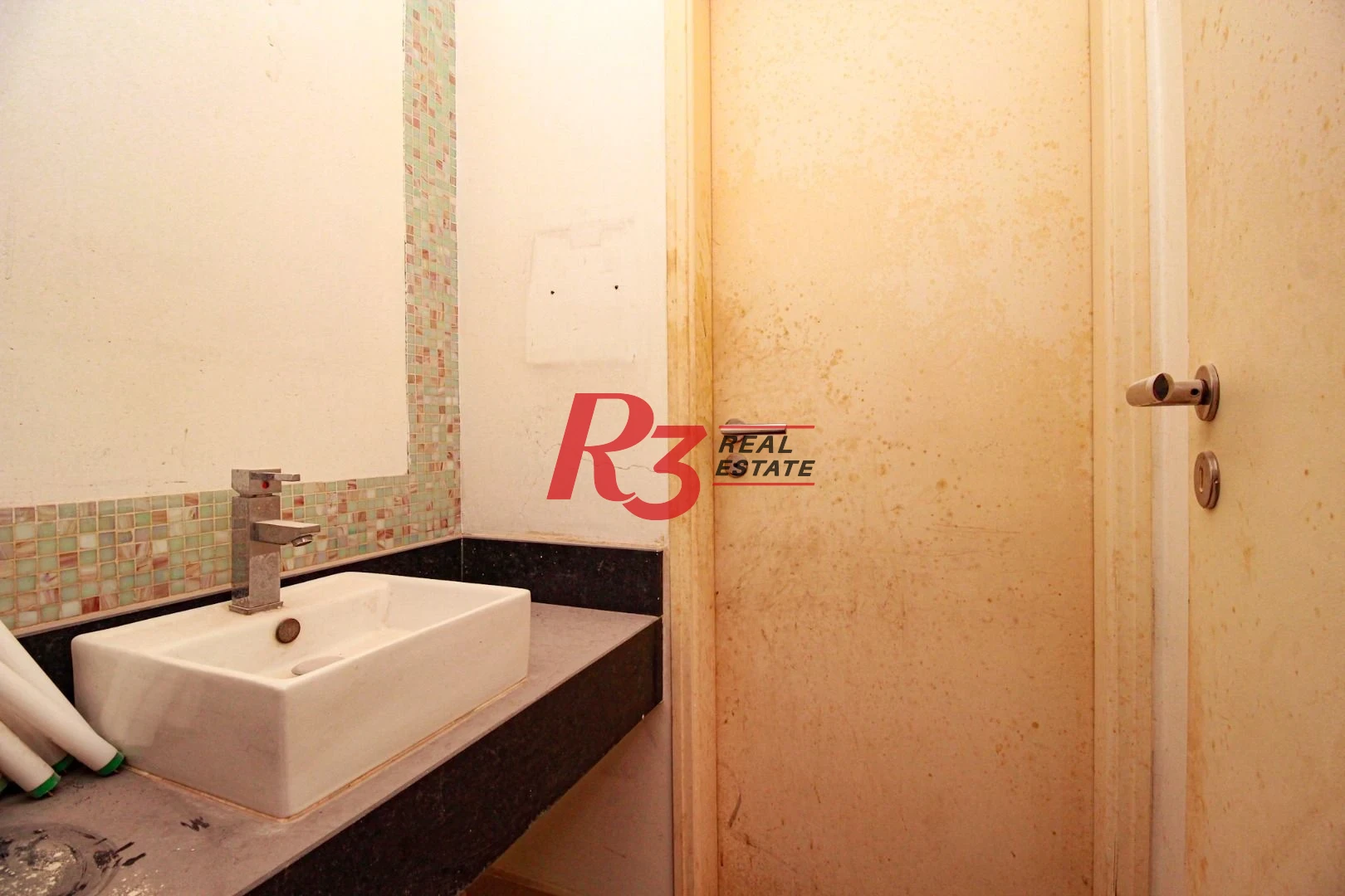 Sala para alugar, 75 m²  - Centro - Santos/SP