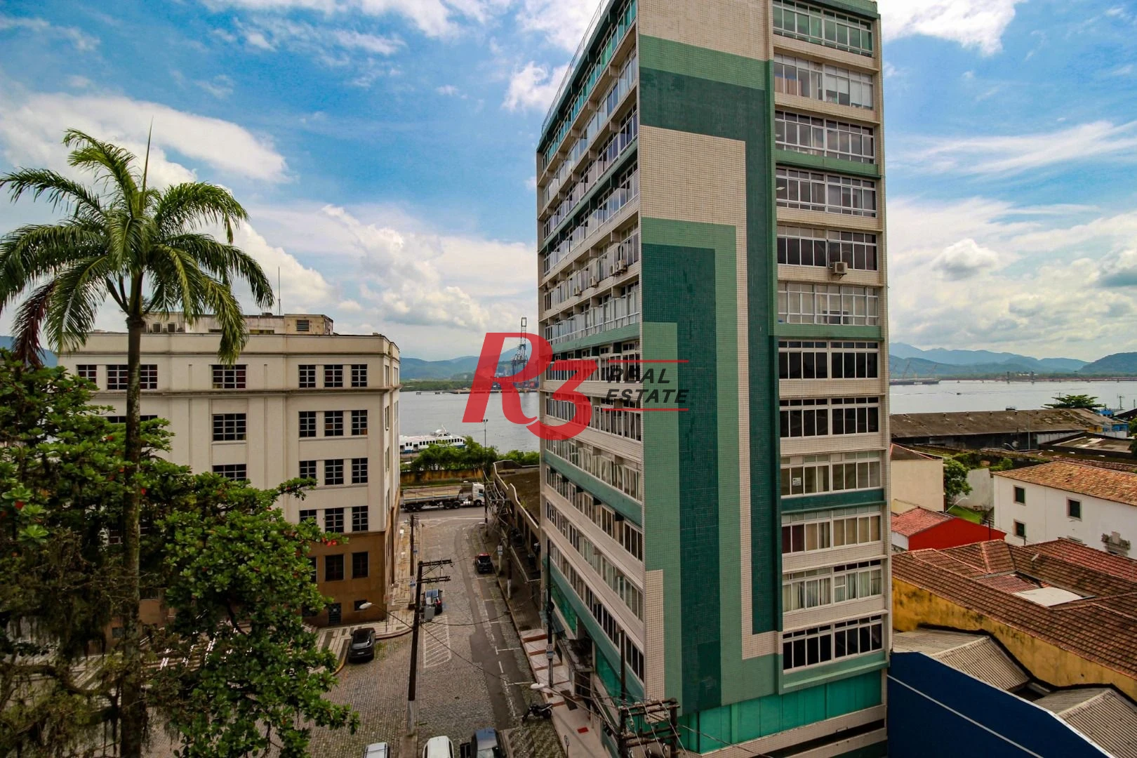 Sala para alugar, 75 m² - Centro - Santos/SP