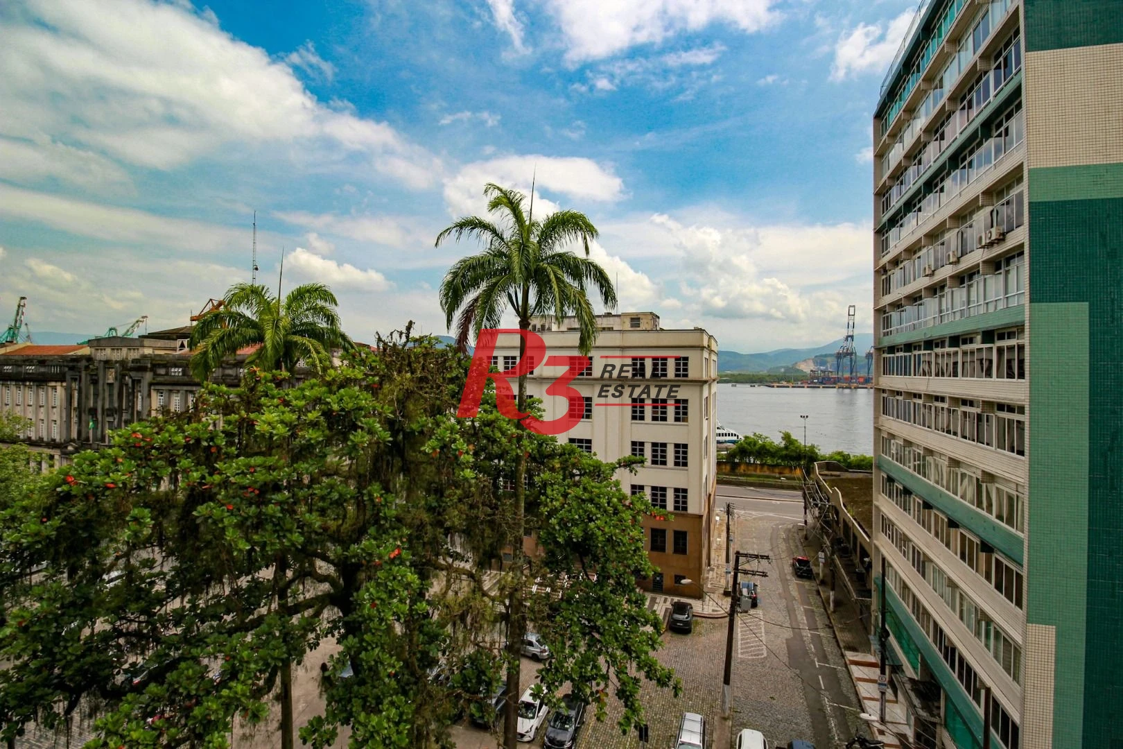 Sala para alugar, 75 m² - Centro - Santos/SP