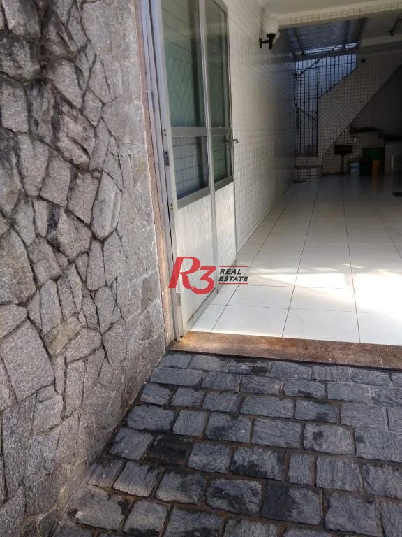 Sobrado com 3 dormitórios à venda, 163 m² por R$ 1.042.000,00 - Marapé - Santos/SP