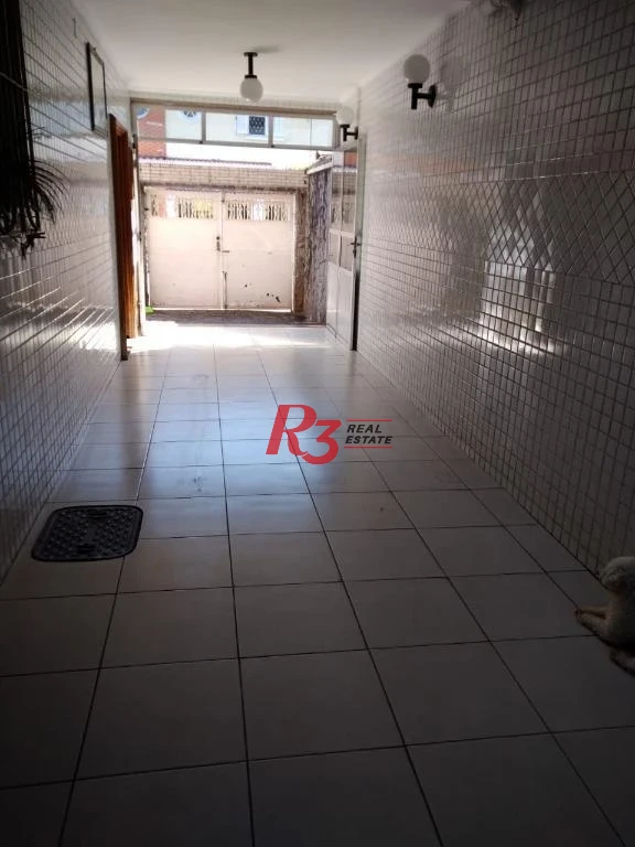 Sobrado com 3 dormitórios à venda, 163 m² por R$ 1.042.000,00 - Marapé - Santos/SP