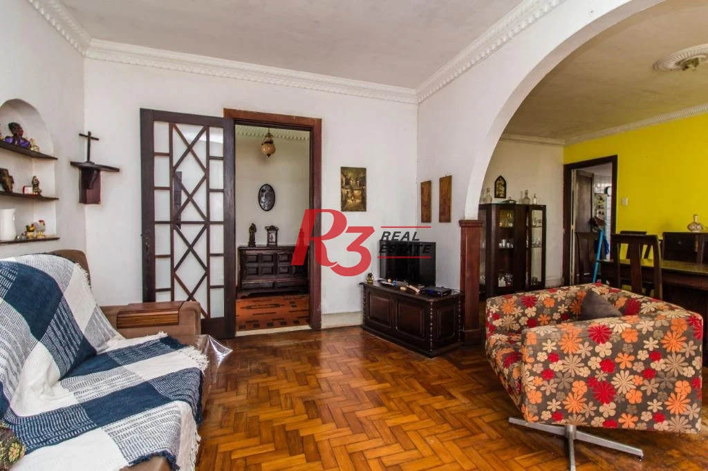 Sobrado com 3 dormitórios à venda, 218 m² - Itararé - São Vicente/SP
