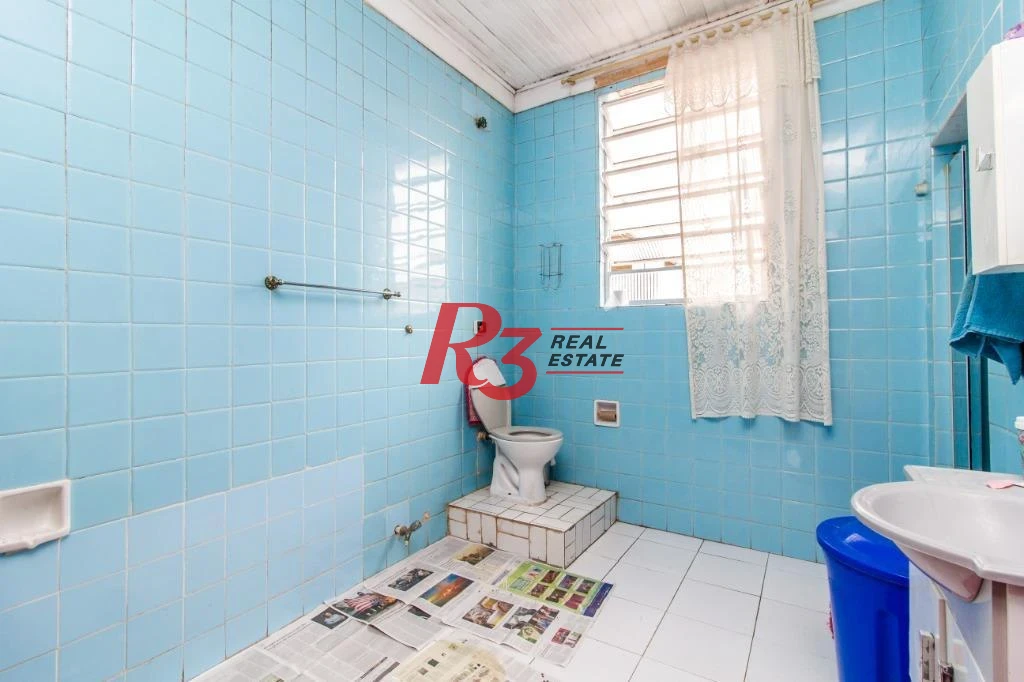 Sobrado com 3 dormitórios à venda, 218 m² - Itararé - São Vicente/SP