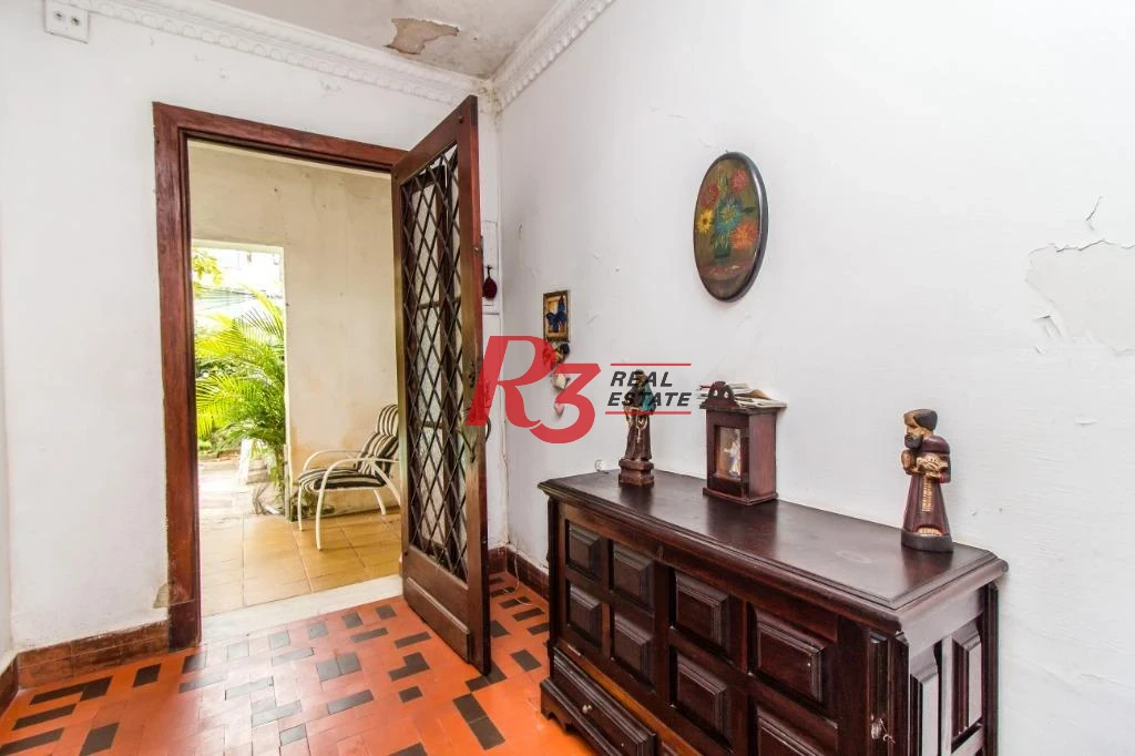 Sobrado com 3 dormitórios à venda, 218 m² - Itararé - São Vicente/SP