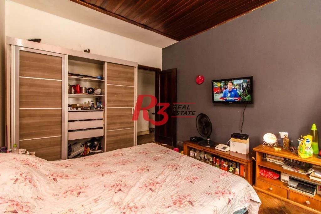 Sobrado com 3 dormitórios à venda, 218 m² - Itararé - São Vicente/SP