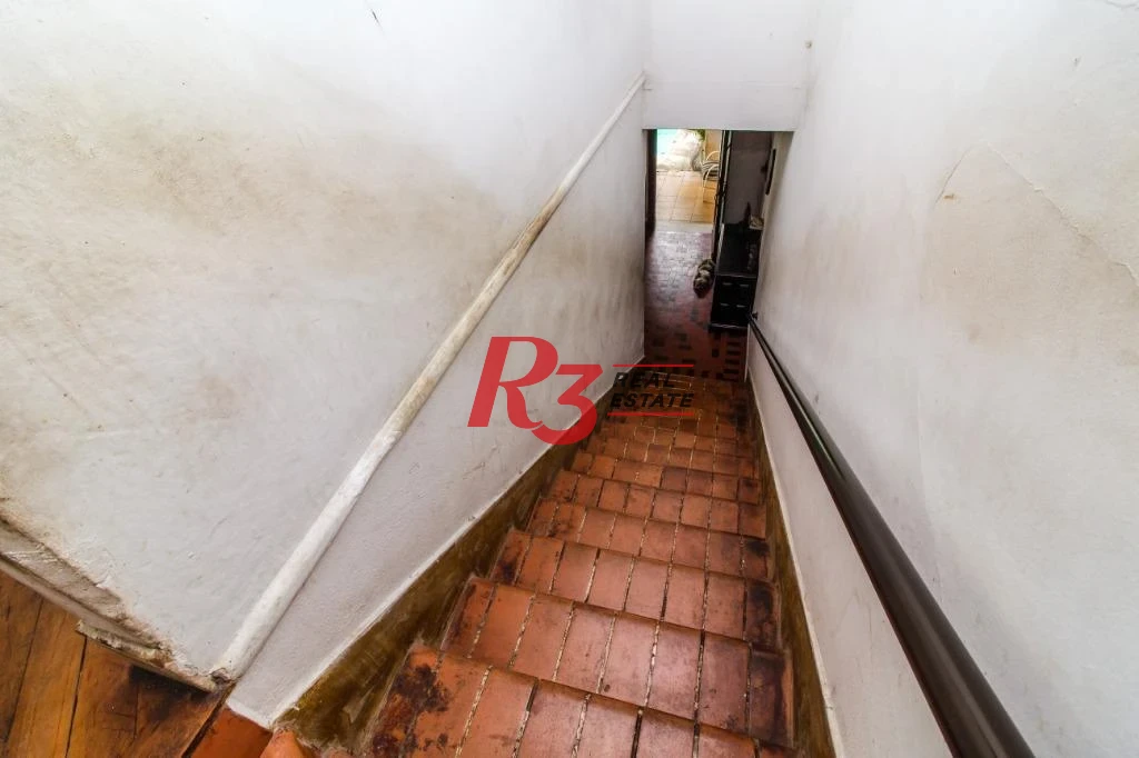 Sobrado com 3 dormitórios à venda, 218 m² - Itararé - São Vicente/SP
