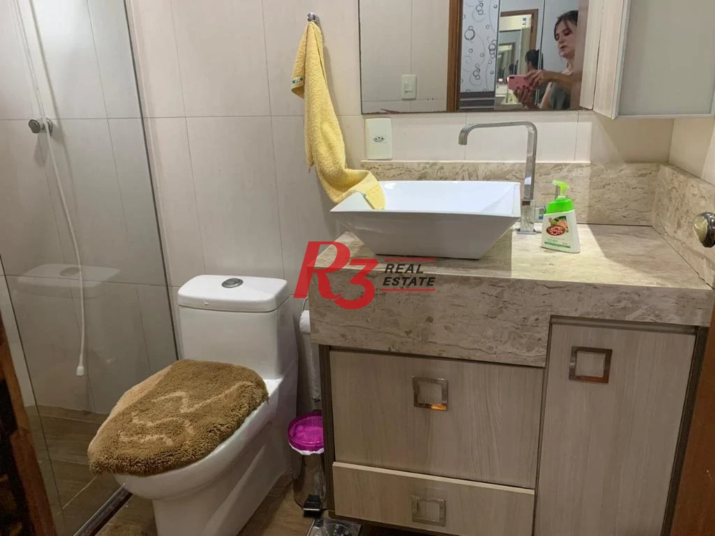 Sobrado com 4 dormitórios à venda, 195 m² - Centro - São Vicente/SP