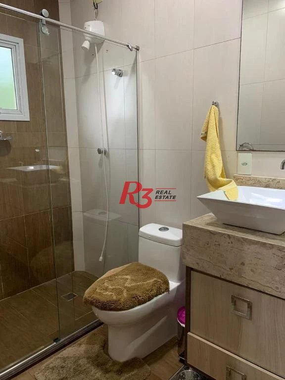 Sobrado com 4 dormitórios à venda, 195 m² - Centro - São Vicente/SP