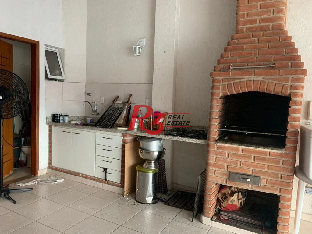 Sobrado com 4 dormitórios à venda, 195 m² - Centro - São Vicente/SP