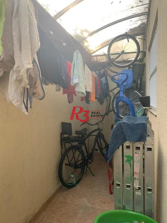 Sobrado com 4 dormitórios à venda, 195 m² - Centro - São Vicente/SP