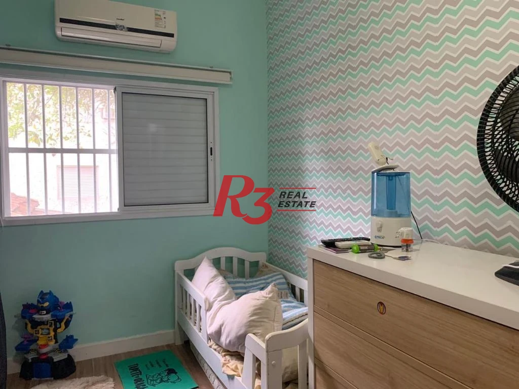Sobrado com 4 dormitórios à venda, 195 m² - Centro - São Vicente/SP