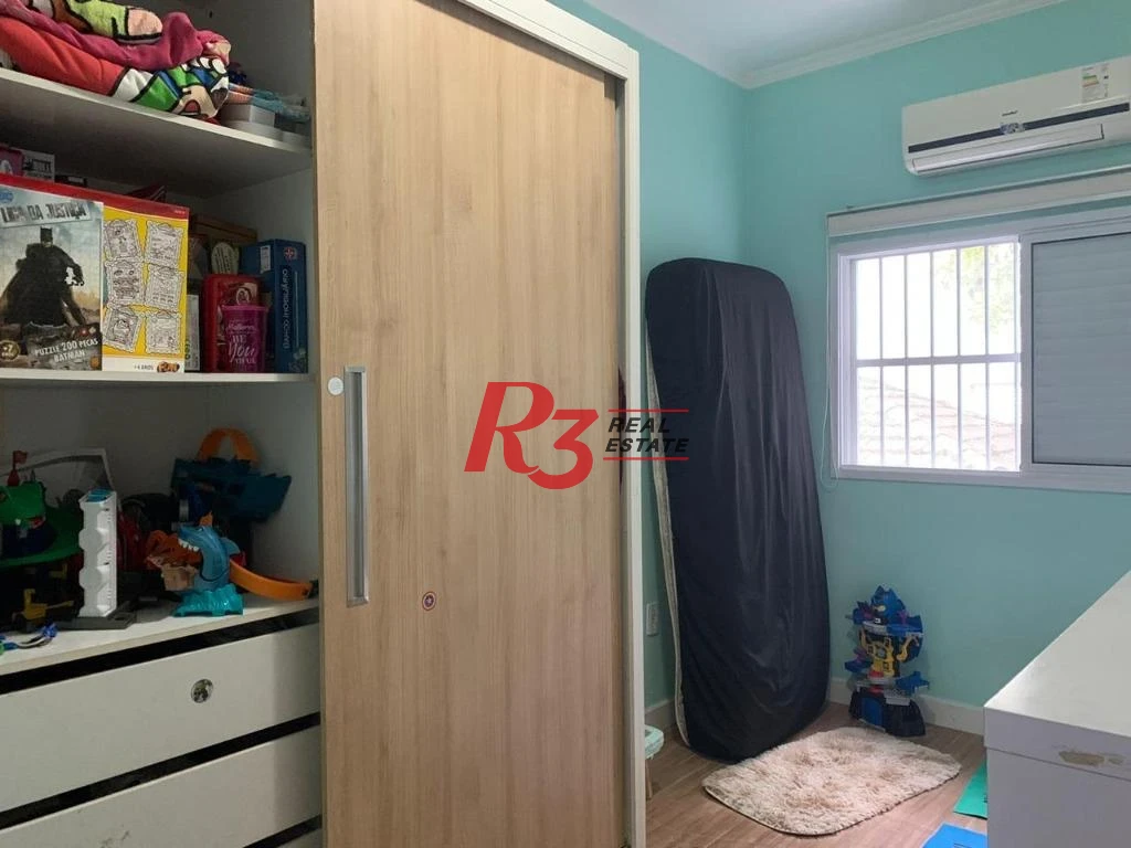 Sobrado com 4 dormitórios à venda, 195 m² - Centro - São Vicente/SP