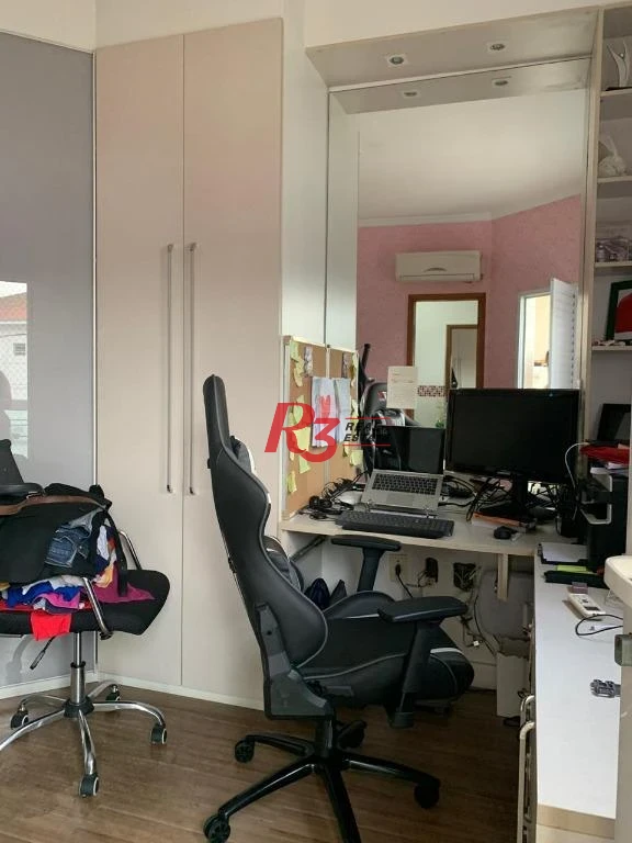 Sobrado com 4 dormitórios à venda, 195 m² - Centro - São Vicente/SP
