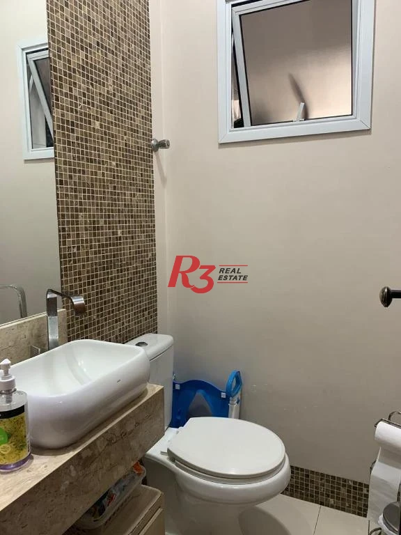 Sobrado com 4 dormitórios à venda, 195 m² - Centro - São Vicente/SP