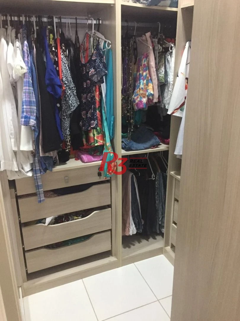 Sobrado triplex