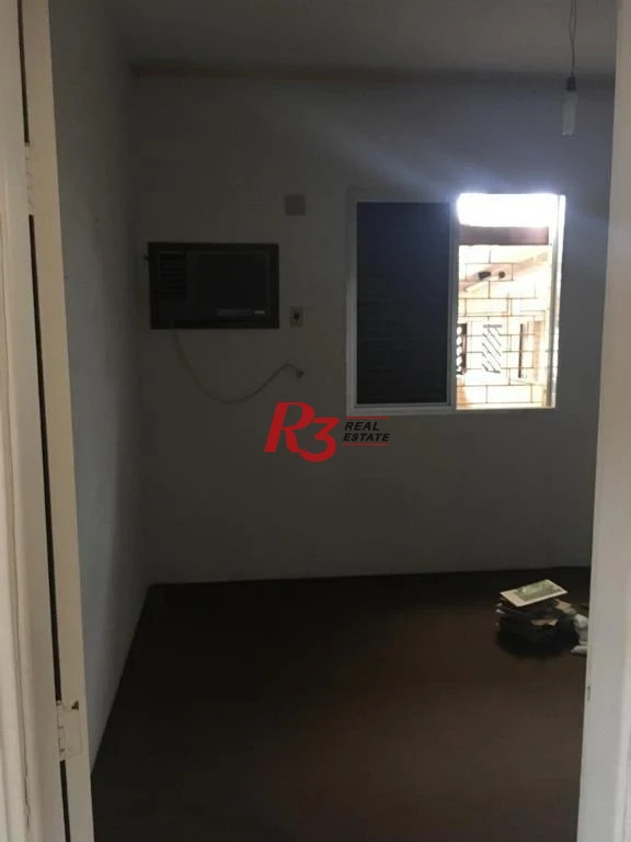 Casa com 3 dormitórios à venda, 199 m² por R$ 650.000,00 - Vila Cascatinha - São Vicente/SP